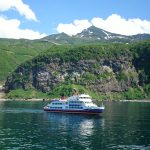 知床クルーズ　オーロラ号