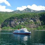 知床クルーズ　オーロラ号