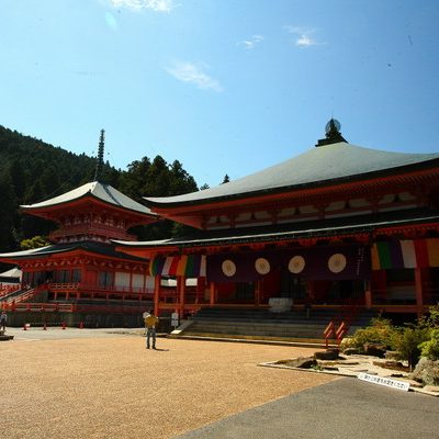 比叡山延暦寺「薬師如来像」・「不滅の法灯」特別泰安と京都マイスタイル2日間